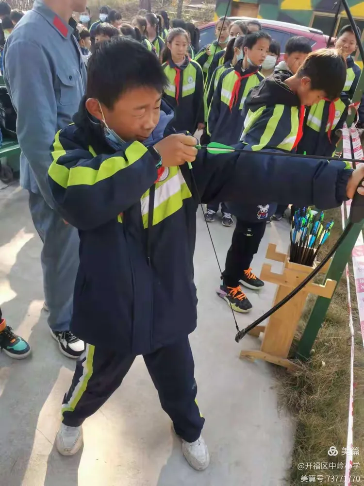 关于澳大利亚射箭选手强势夺魁，威风无两的信息