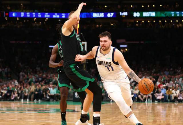 开云体育官网-小牛主场惨败，波尔津吉斯努力亦无动效果的简单介绍