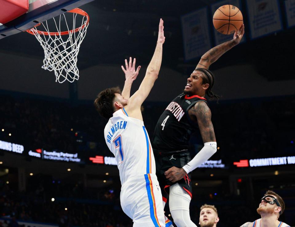 火箭不敌尼克斯，两连败遭遇尴尬